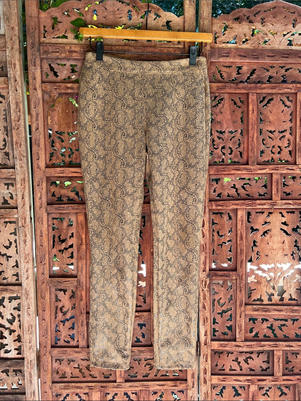 Philosophy Snake-Print Leggings in Beige and Black